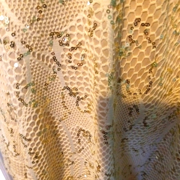 Bailey Blue fit and flare ivory with gold sequin mini dress Large - Picture 3 of 4